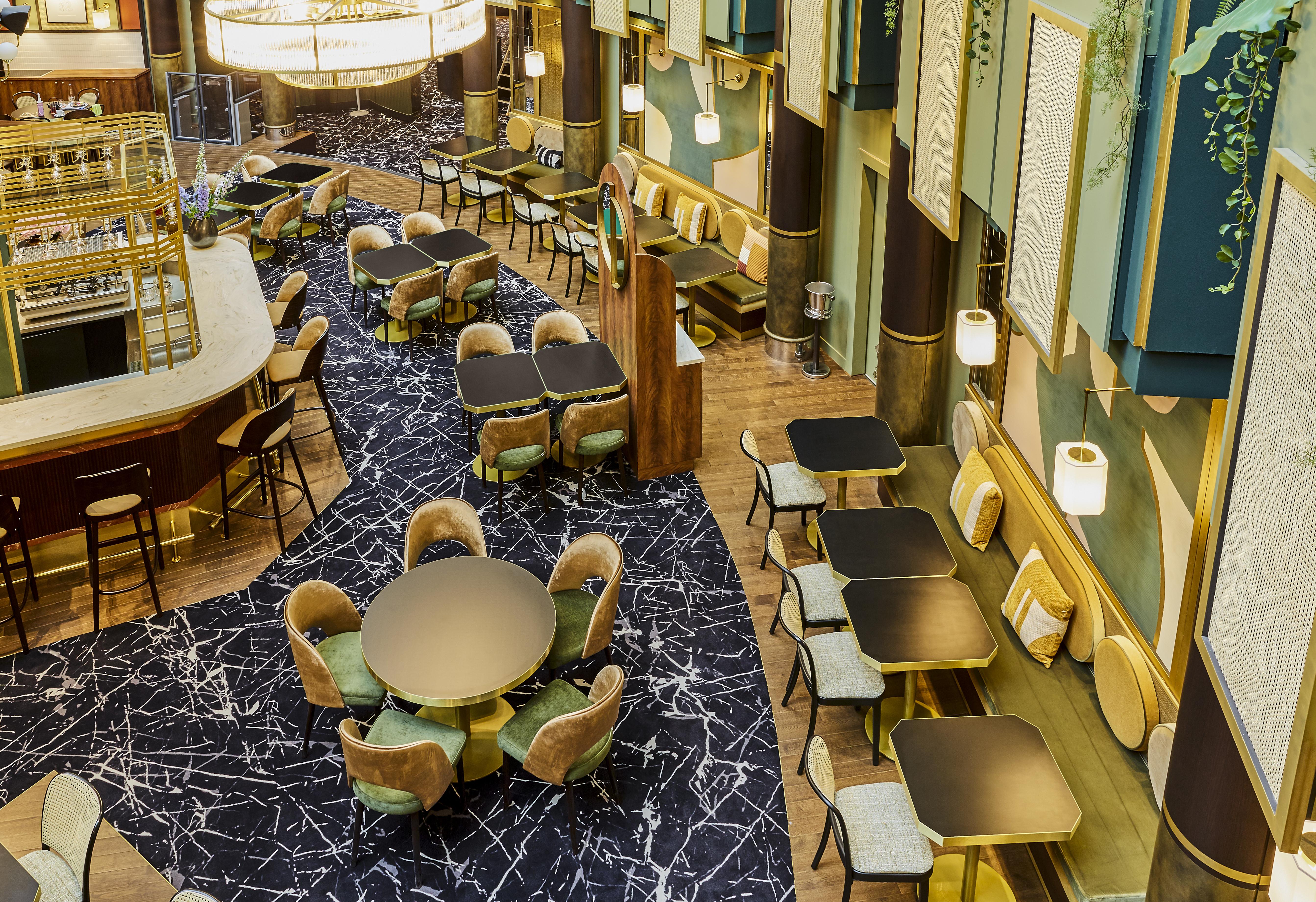 네스트 파리 라 디펜스 쀼또 외부 사진 The interior of the restaurant